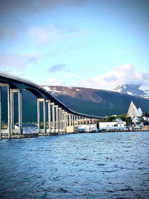 Vervet Apartment Tromsø Buitenkant foto